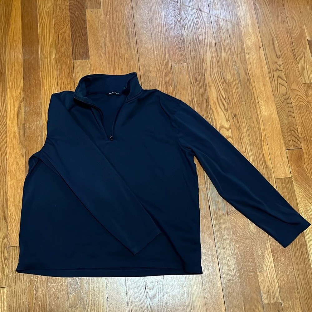 Banana Republic Men’s quarter zip pull over
